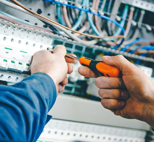 The Basics of Troubleshooting Electrical Problems in Tulsa